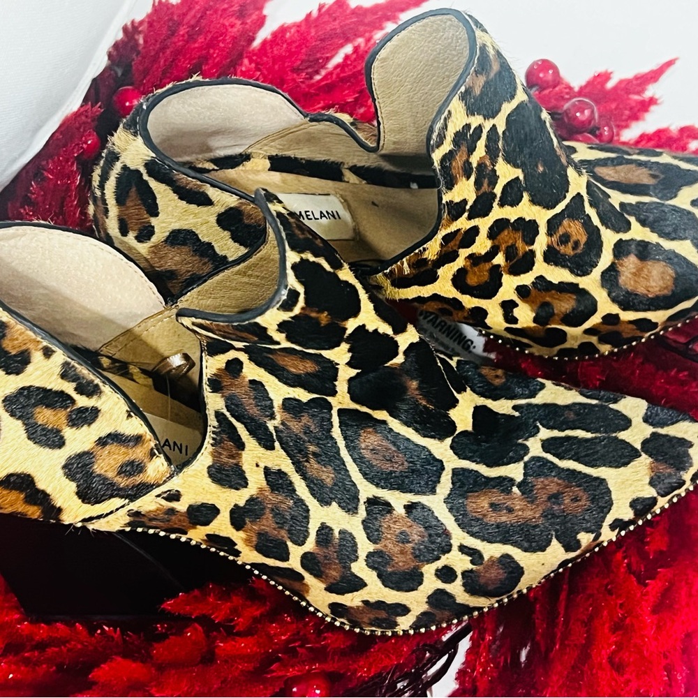 Animal print Boots size 7.5  Antonio Melani